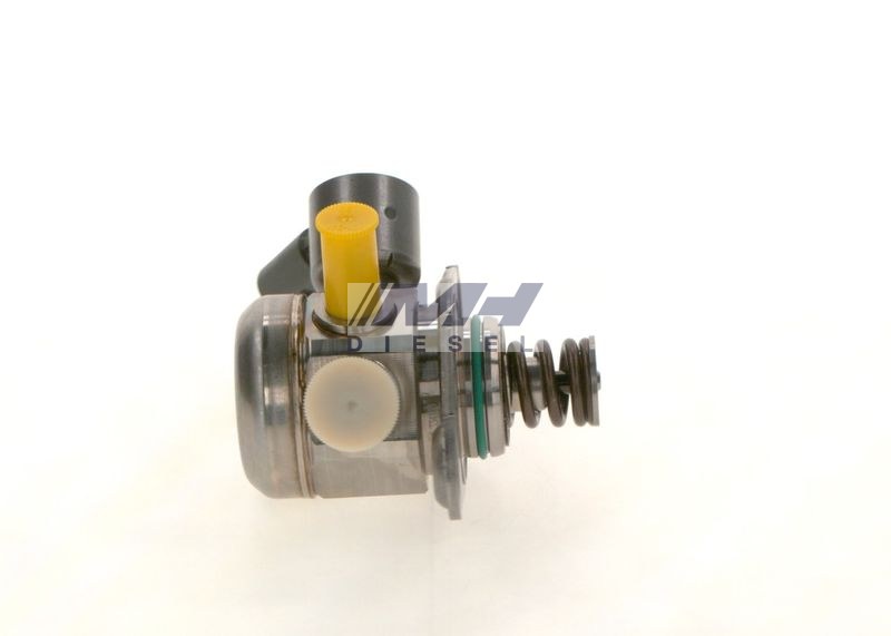 BOSCH 0261520211 Yüksek Basınç Yakıt Pompası – Mercedes-Benz A180 A200 A250 CLA B180 GLA