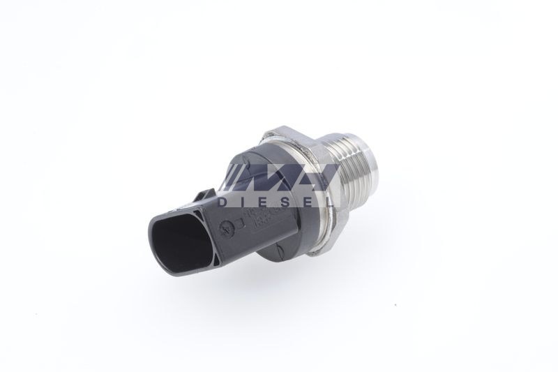 BOSCH 0281002942 Yakıt Basınç Sensörü – Mercedes C200 CDI, C220 CDI, E220 CDI, E270 CDI, Sprinter