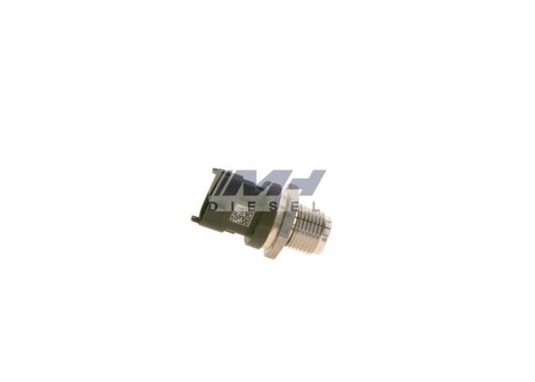 BOSCH 0281006199 Yakıt Basınç Sensörü – Iveco Stralis X-Way S-Way Trakker New Holland T9