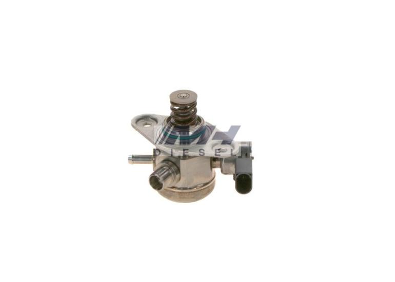 BOSCH 0261520215 Yüksek Basınç Yakıt Pompası – Mercedes C180 C200 E200 E250
